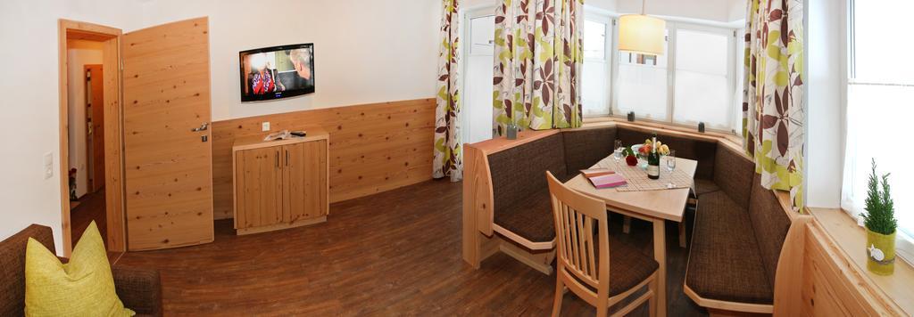 Appartements Alpenkristall Zell am Ziller Bagian luar foto